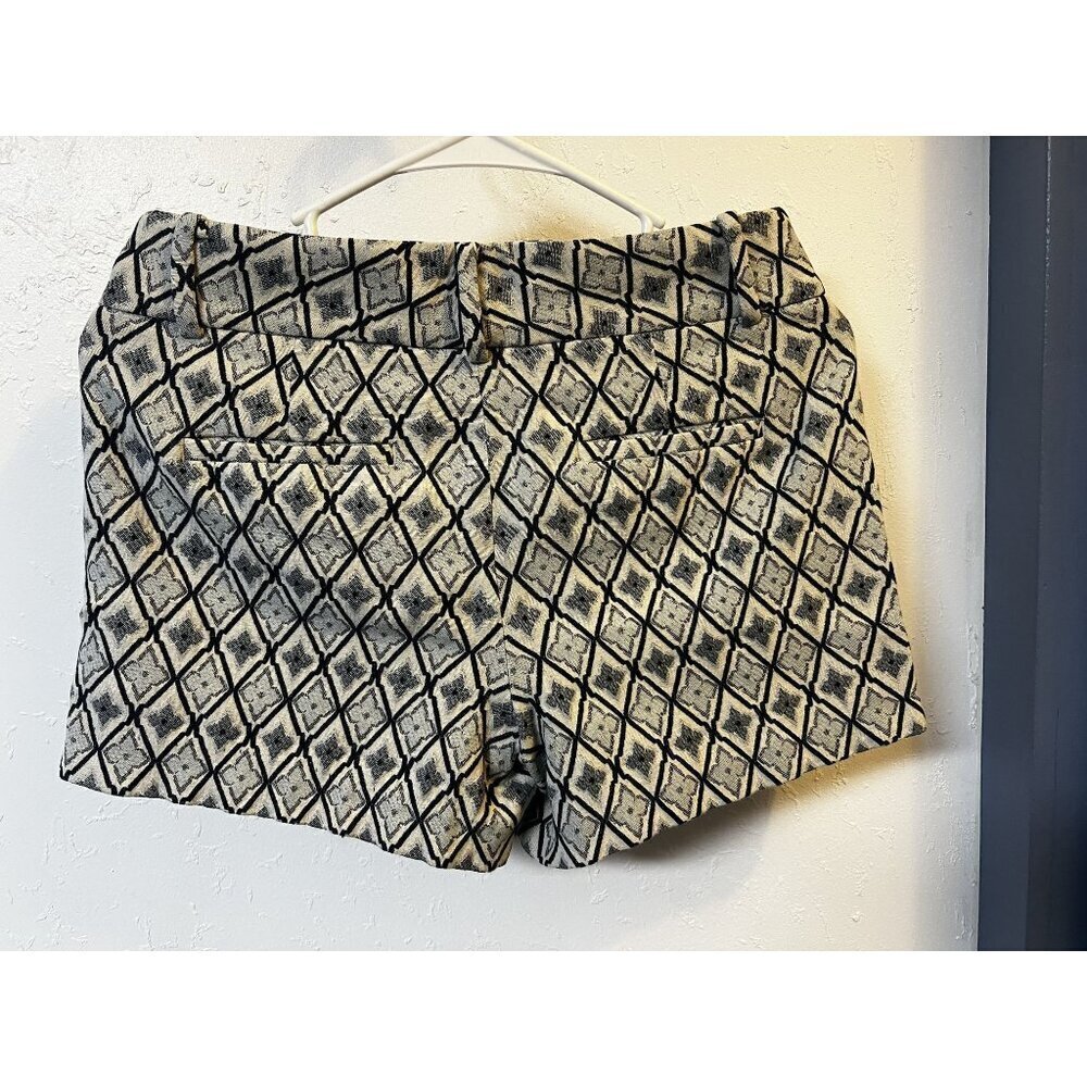 Ann Taylor Loft Women 0 White/Blue Geometric Print Shorts Beach Resort Wear - Picture 2 of 8